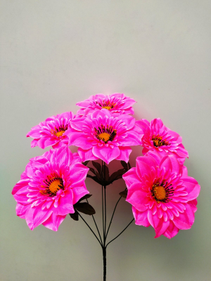 Искусственные цветы «Чёрный вий атлас»